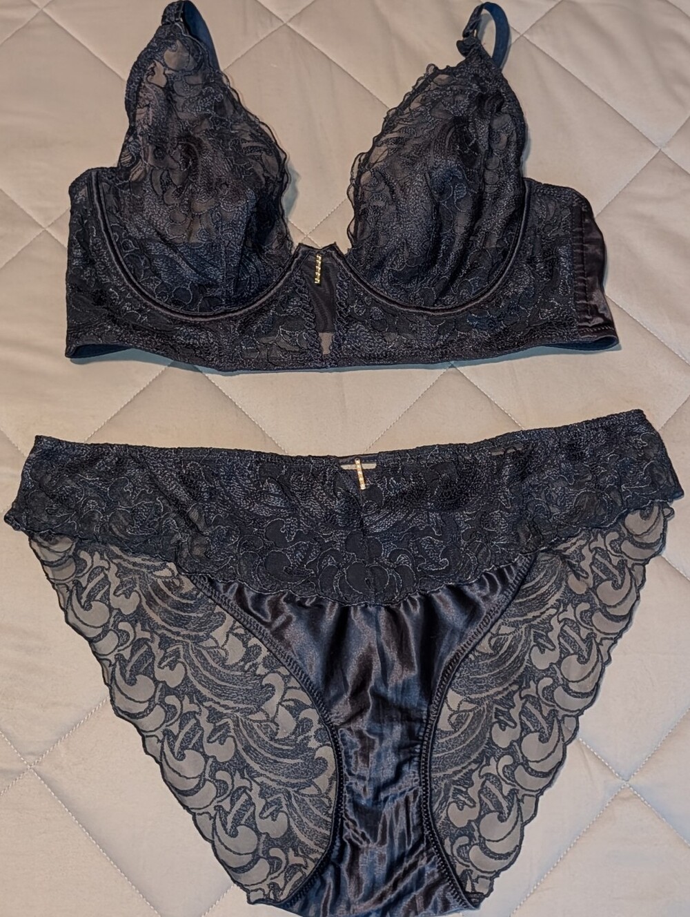 Aubade Satin Memories Set - Bra & Bikini - Navy Blue - 36C / XL